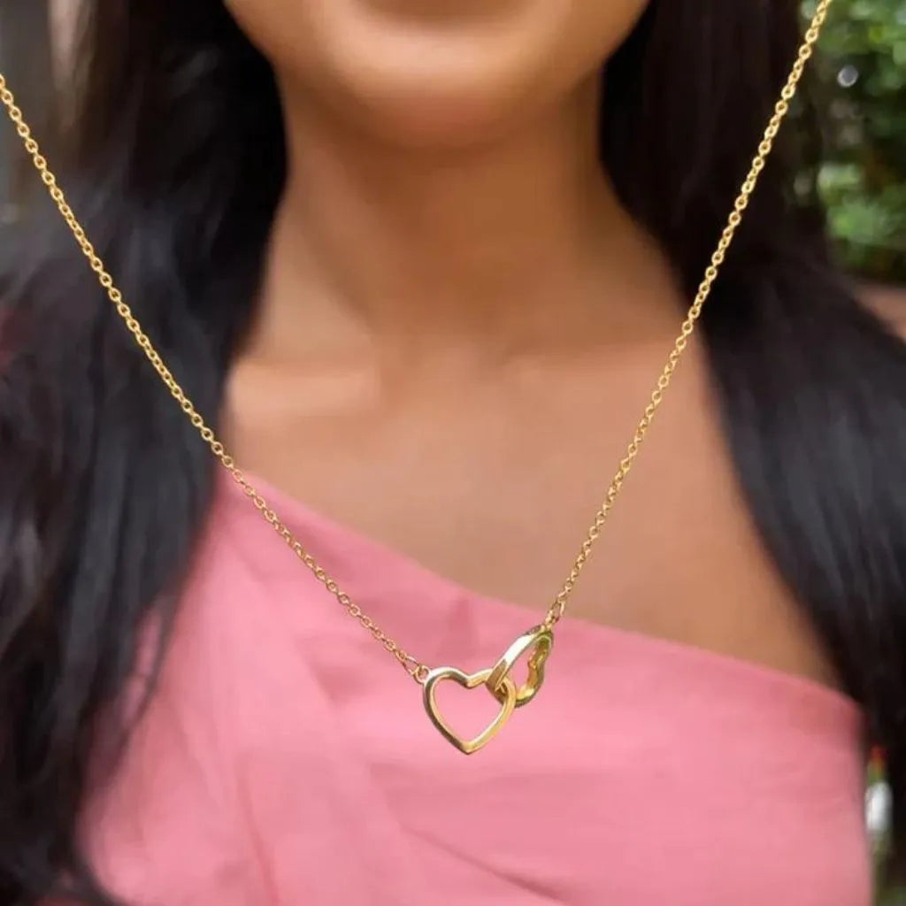 Colar com Caixa Rotativa Surpresa - Rosa Amor Eterno