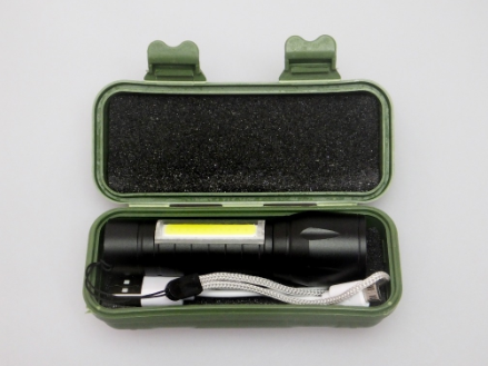 Mini Lanterna Tática LED