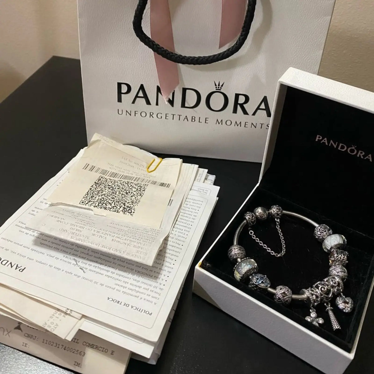 Pulseira Pandora Prata 925 + KIT com 14 Berloques em Prata 925 + Pega Ladrão